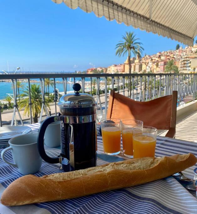 Le Garavan-Vue Mer-Plage-Clim-Terrasse Menton Bagian luar foto
