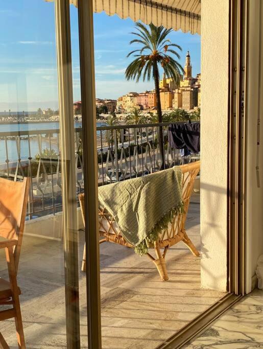 Le Garavan-Vue Mer-Plage-Clim-Terrasse Menton Bagian luar foto