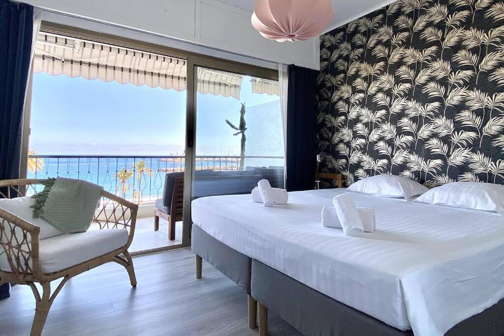 Le Garavan-Vue Mer-Plage-Clim-Terrasse Menton Bagian luar foto